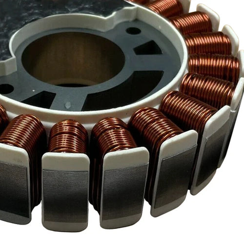 Alternatore brushless con avvolgimento in rame al 100%