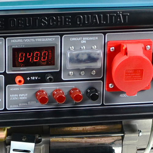 Praktisk ergonomisk kontrolpanel med elektrisk start